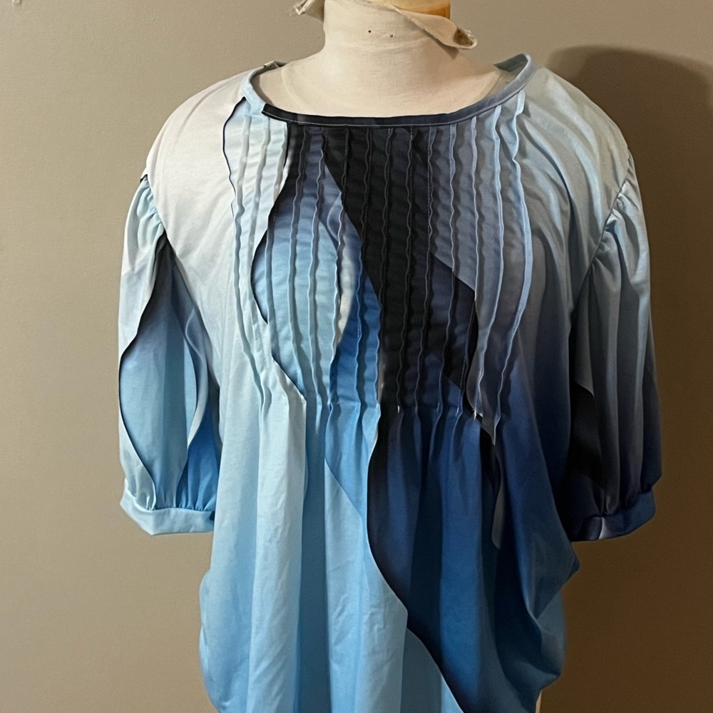 Gradient Blue Women's Top